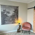 Amsterdam 34, Private Garden アパート *