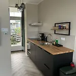 Amsterdam 34, Private Garden *